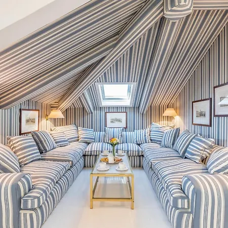 Apartament La Casa Di Hubert De Givenchy - Dimora Italia